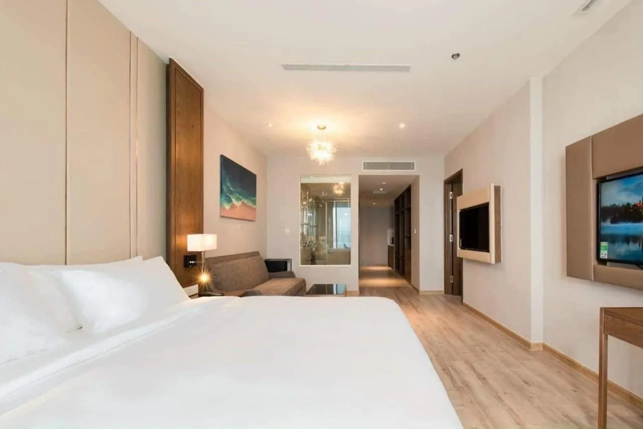 Panorama Studio By Kelvin Nha Trang 0*,