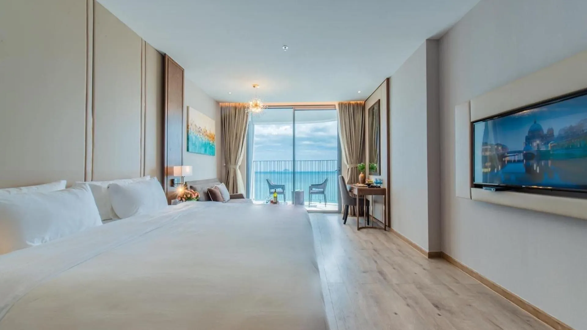 Panorama Studio By Kelvin Nha Trang Vietnam